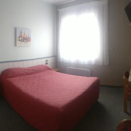 Les Portes Du Cantal Hotel Massiac
